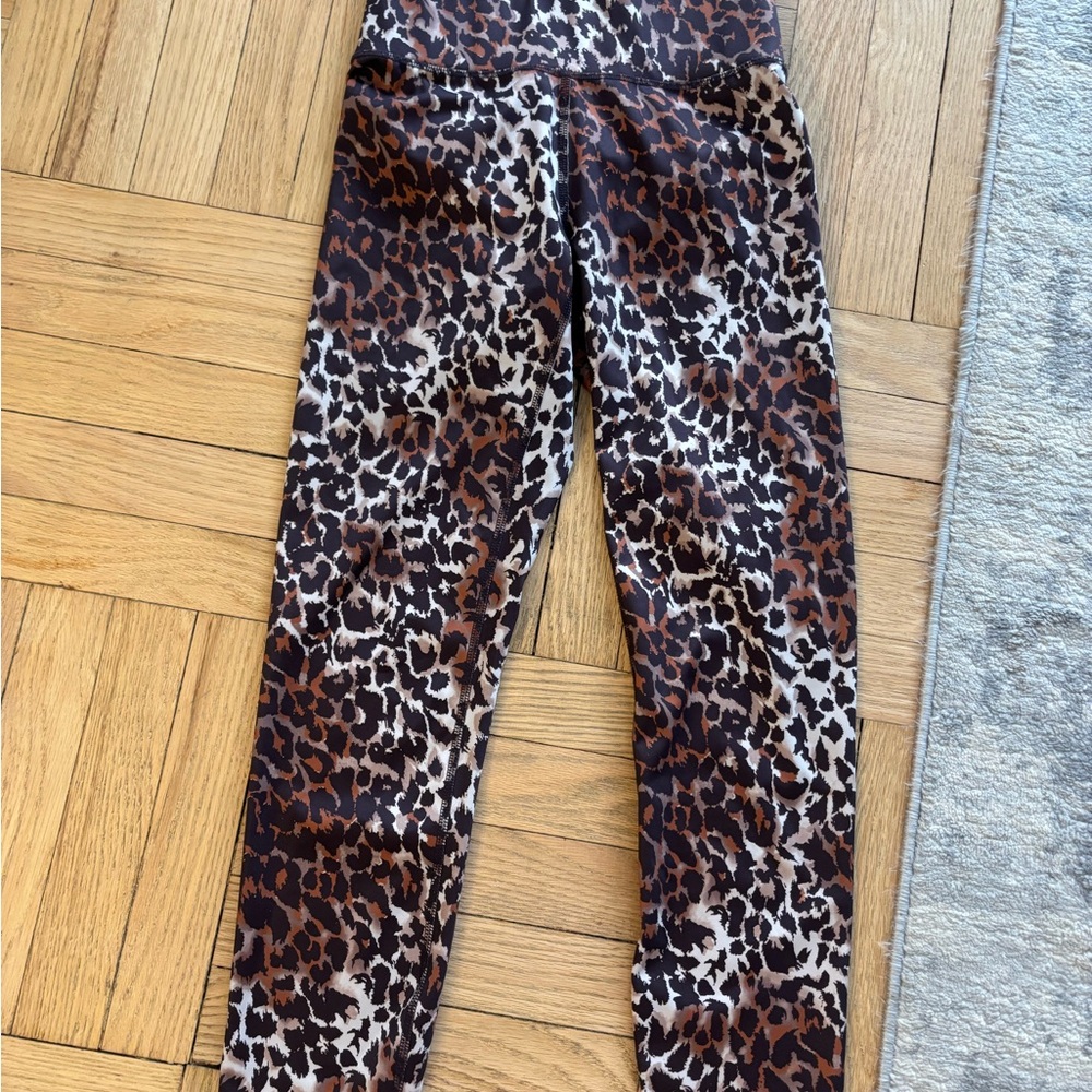 Veronica Beard Animal Print Leggings